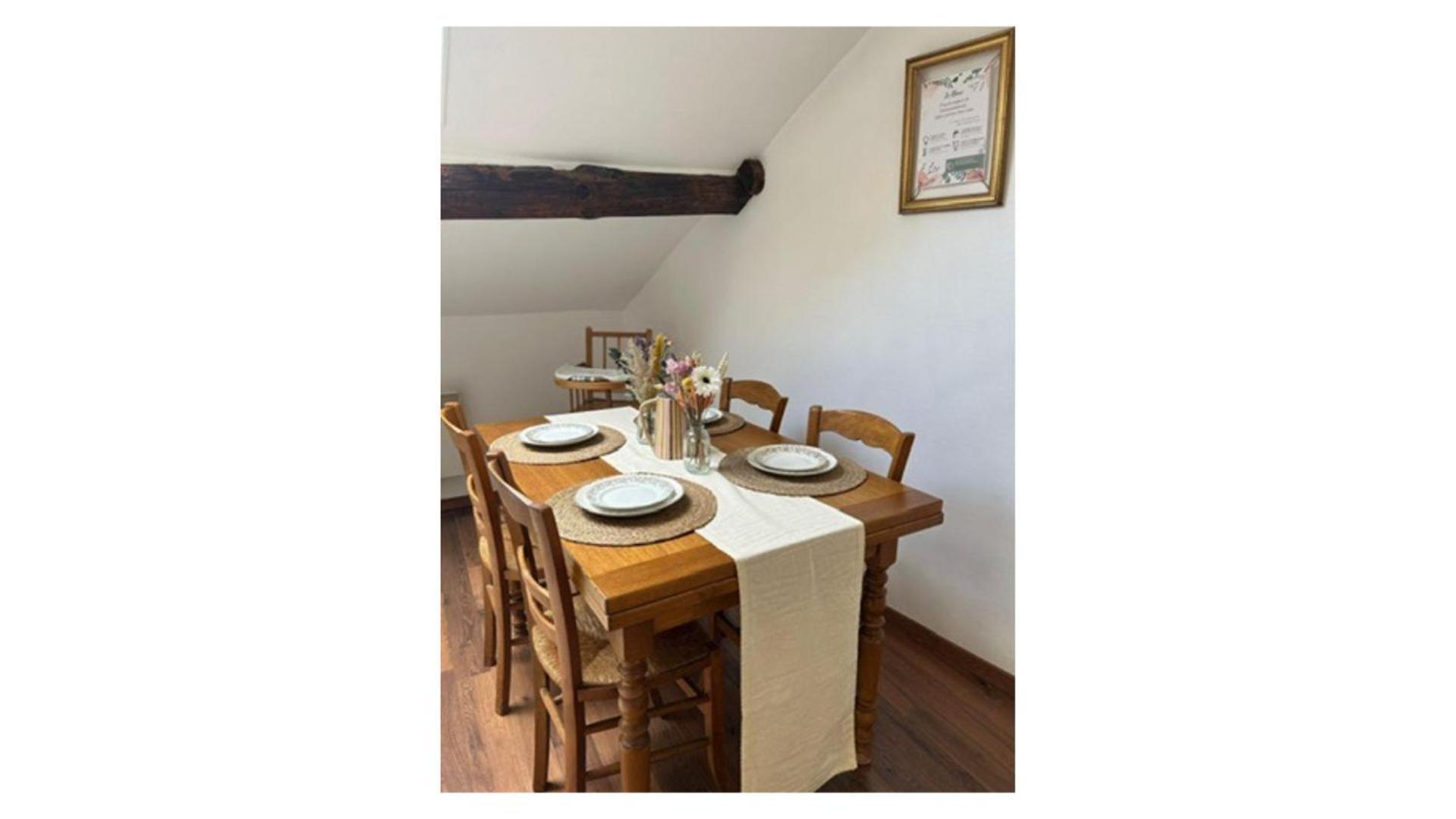 Le Fleuri - Reims - Wifi Gratuit - Quartier Calme Apartment Luaran gambar